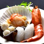 本格的香港料理と火鍋担々麺の店 クーロン - 海鮮