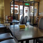 Handi レストラン - 店内