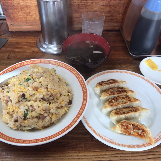 写真 亀戸ぎょうざ 錦糸町店 かめいどぎょうざ 錦糸町 餃子 食べログ