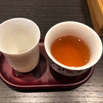 ティーハウス茶韻館 - 雀舌(青茶)