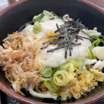 手打ち讃岐うどん あじな味 - 鰹節、天かす、ネギをぶっ込み！(^^)