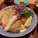 Izakaya Tanuki - [ランチ]とんかつ定食