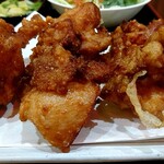 Motsuyaki Junchan - 鶏のからあげ