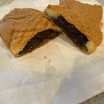 とちぎや - たい焼き（小豆あん）（断面）