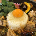 新加坡肉骨茶 - カレーバクテー温玉のせ