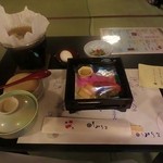 Momijiya - 川床料理の宴席を楽しめます
