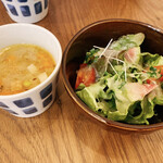 ブラッスリー ボルデ メール - スープ、サラダ
