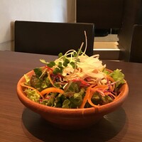 キッチンボンノ 桜木町 - サラダ