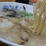 卓上調味料では、一味唐辛子の相性が良いのは、意外と知られていない。