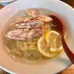 横浜中華料理　和香佐 - 塩レモンラーメン