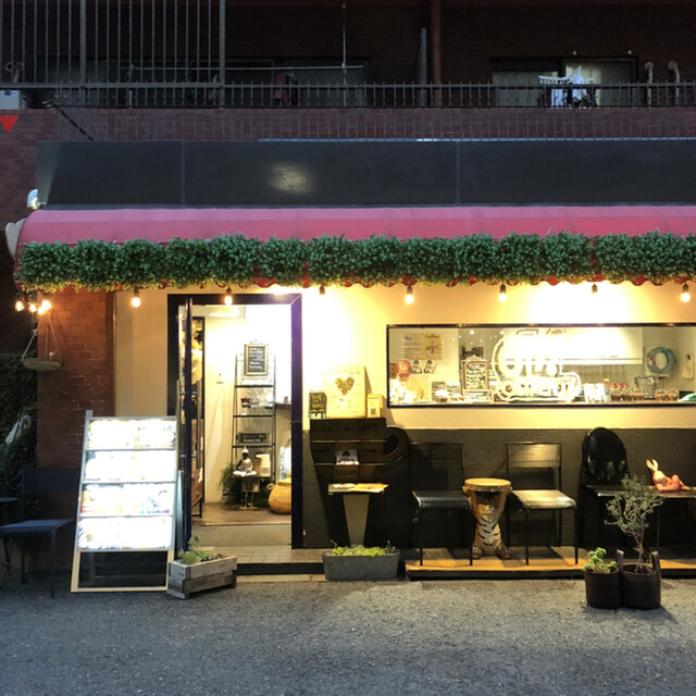 堀江カフェ オー ウィ ウィ Oh Oui Oui 四ツ橋 カフェ 食べログ 堀江カフェ オー ウィ ウィ Oh Oui Oui 四ツ橋 カフェ 食べログ