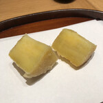 天麩羅 四季彩 村松 - 待ってました、甘味ねっとり感満載のサツマイモ。最早デザート