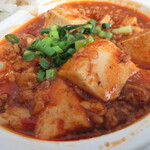 ビストロ 龍王 - 花椒がきいた旨辛の麻婆豆腐