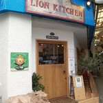 LION KITCHEN - 