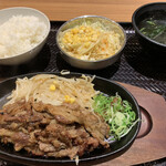 カルビ丼とスン豆腐専門店 韓丼 - 