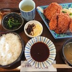 ライトハウス - 料理写真:ヒレカツ(3個)定食