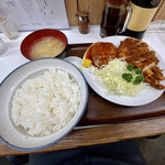お食事処 甘太郎 - ジャンボチキンカツハンバーグ定食