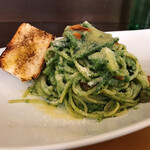 オステリア・ピノ・ジョーヴァネ - カーザランチ 本日のオリーブオイルソースのパスタ