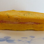 ヴィ・ド・フランス - 横から見た｢クロックムッシュ ハムチーズ｣