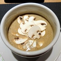大阪 京橋 鮨 黒潮海閤 - 発酵マッシュルームのスープ