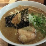 喜元門ラーメン７２０円（大盛り＋１００円） 炙りチャーシュー