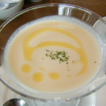 LYS - 別注文のビシソワーズ（５００円）　オリーブオイルがかかってます