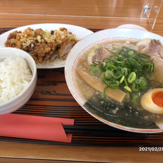 下鴨神社 北白川 銀閣寺でおすすめの美味しいラーメンをご紹介 食べログ 下鴨神社 北白川 銀閣寺でおすすめの美味しいラーメンをご紹介 食べログ