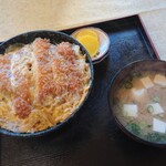 石州 - カツ丼 650円