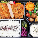 Hamabe - アカエイカツレツレモンタルタル弁当（￥1000）テイクアウト