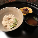 日本料理 新茶家 - みそ汁香の物