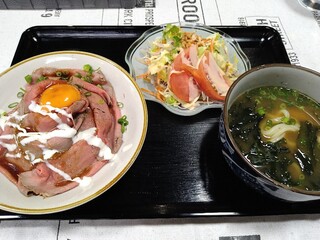 カフェ 翠屋 - ローストビーフ丼 サラダ・ミニうどん付き