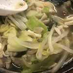 おふくろ亭 - 2021/03/06
      ホル鍋単品 ニンニク 300円
      揚げ出しナス 100円