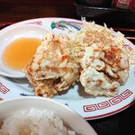 らーめん 紫龍 - 2021年3月　大きい唐揚げ