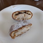 古月堂 - 断面（白あん）