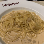 ラ・ベットラ・ダ・オチアイ - 新鮮なウニのスパゲッティ