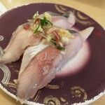 回転寿し トリトン - 料理写真: