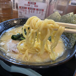 横浜家系ラーメン 鶴乃家 - 