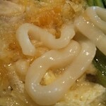 インター伊吹 - うどん、天かす、春菊のコントラスト！