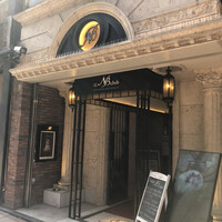 NB CLUB - 