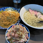 ヌードル＆スパイスカレー 今日の1番 - 