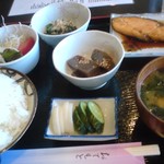 絆 - 鮭の照り焼き定食（\800）