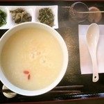 14716784 - 中華粥、グツグツいってます♪