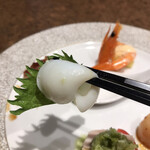 銀座アスター - 前菜盛り合わせ１２１０円。コロナ禍で始めたメニューかもしれませんが、どのお店でも用意されているようです。この日は、イカの冷菜が特に美味しかったです（╹◡╹）（╹◡╹）