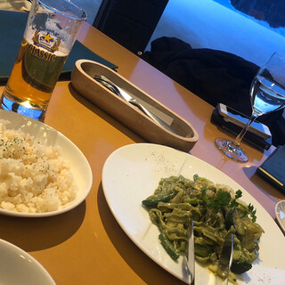 グリーン キッチン_1