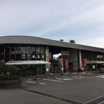 Michinoekinankokufurariaisukurimushoppu - 道の駅南国の中にあります。