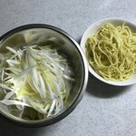 お肉のSANKOH - 白葱・蒸し麺