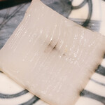 温石 - 墨烏賊の隠し包丁が見えるでしょうか？裏返すと・・・