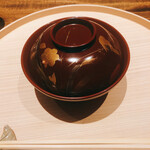 温石 - さてさて、このお椀はなんでしょう？
      答えは次の写真で！