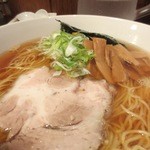 椿華亭 - 細麺のさっぱり味