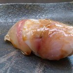 寿司割烹 魚紋 - 鯵。だと思う(笑)